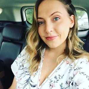 Meet your Posher, Carly